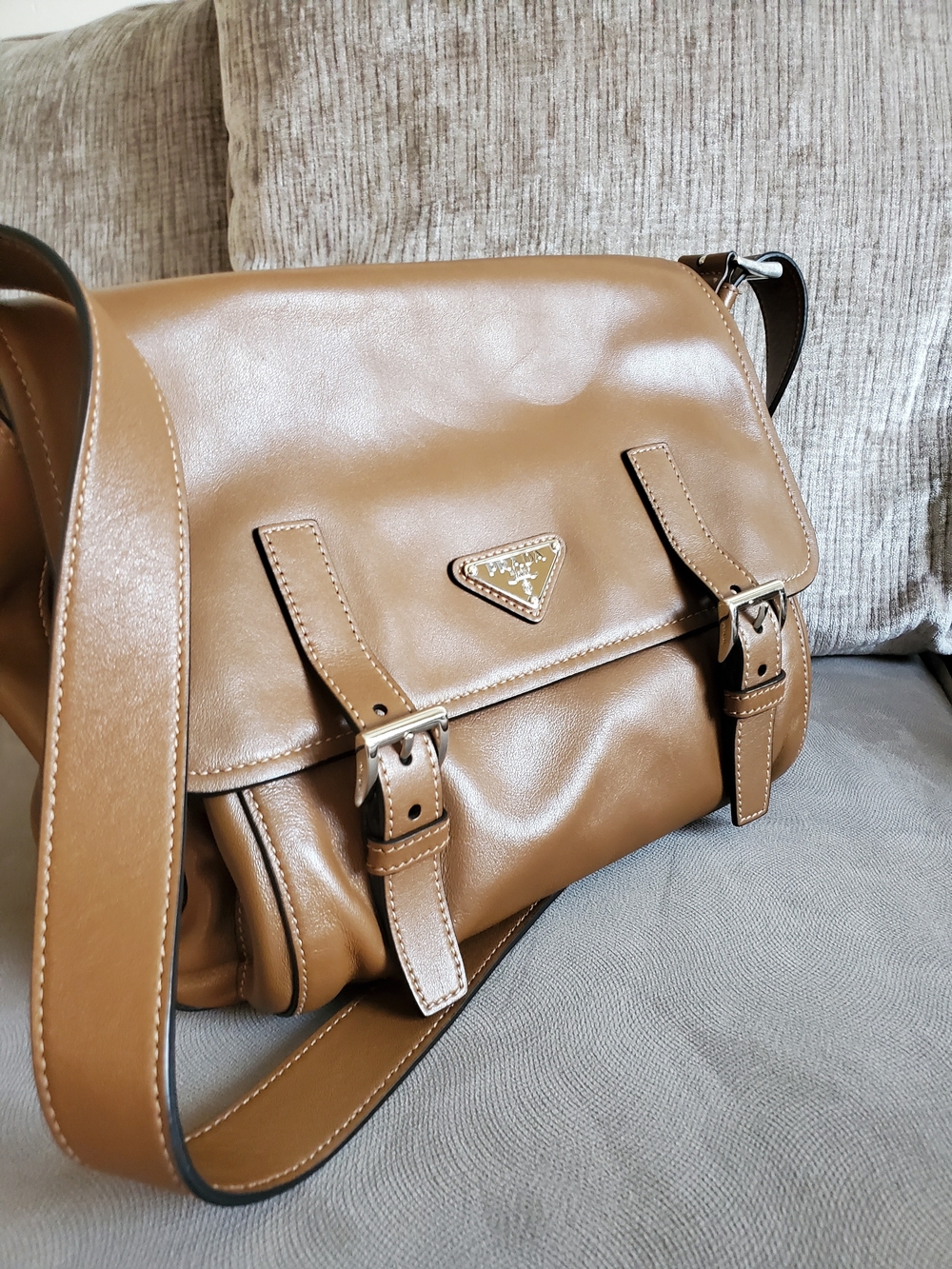 Prada Authentic Tan Leather Messenger Bag with Silver Hardware Womens Travel